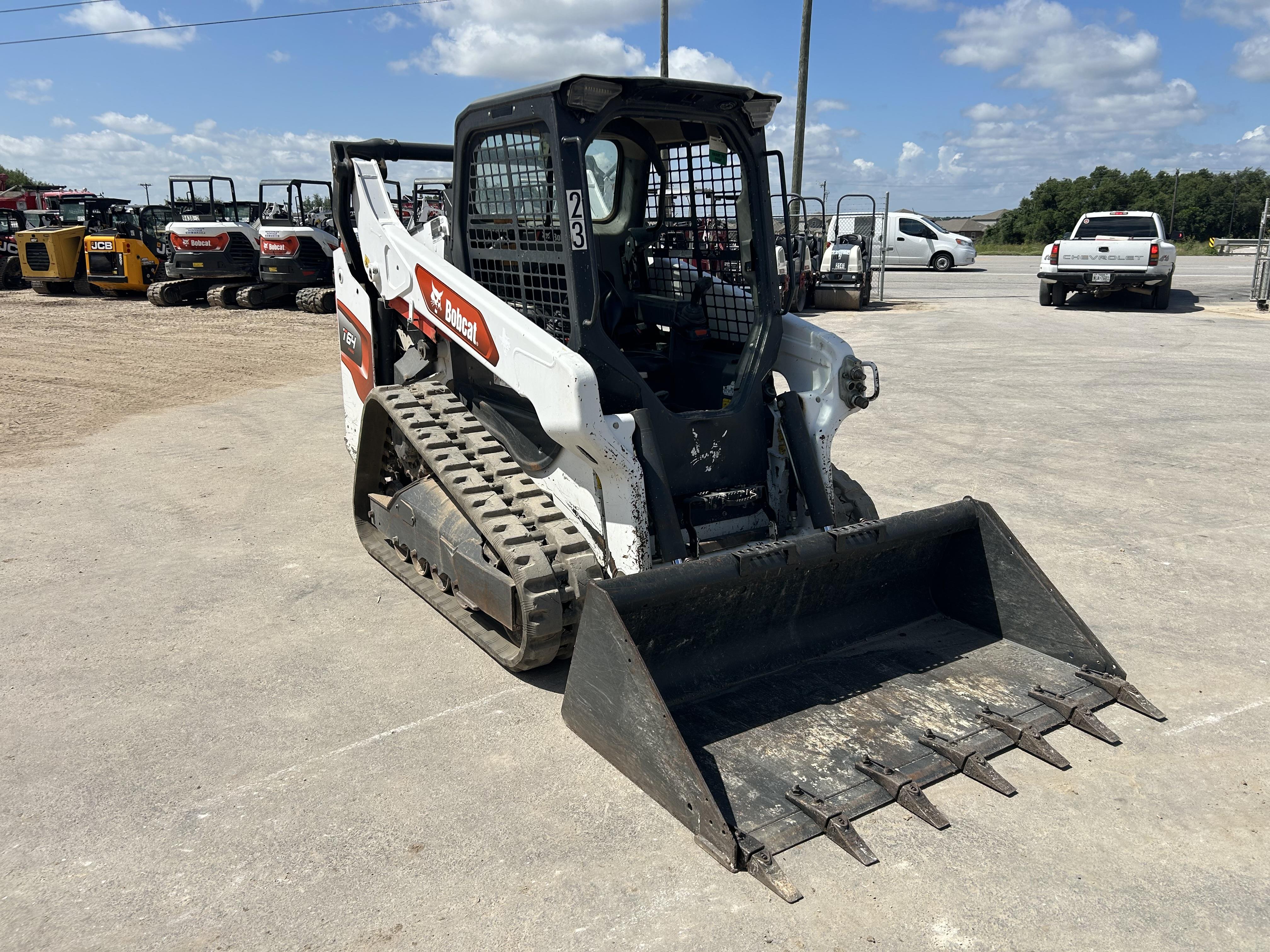 Used Equipment Sales TRACK SKID STEER 9259  23 in Liberty Hill TX